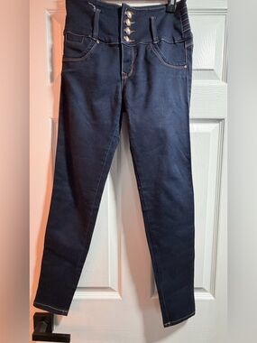 ARV$77 Angie’s Jeans Colombian SZ 10 COL & SZ 5-6 US butt lifter Push Up Skinny